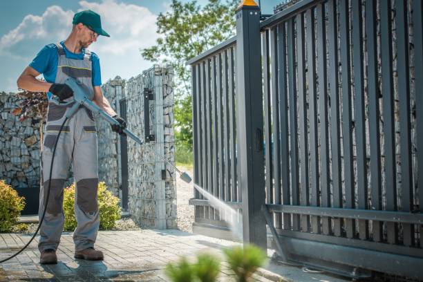 Best Fence Cleaning  in Farngton Hills, MI